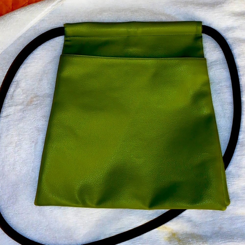 Sleek Olive Green Women's Crossbody Bag